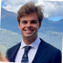 Jan - Founder & AI Expert